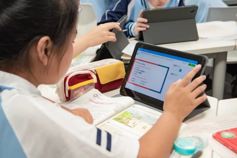 学为中心丨AI赋能让课堂活起来 研讨智慧教育实践 分享智慧教育成果(图10)
