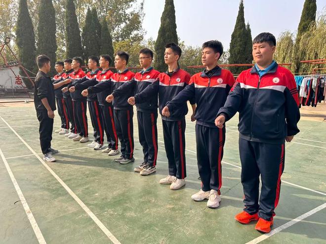 ‌辍学后重新上学：一把开启心灵之门的钥匙(图3)