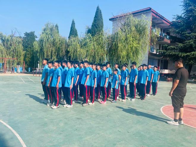 ‌辍学后重新上学：一把开启心灵之门的钥匙(图5)