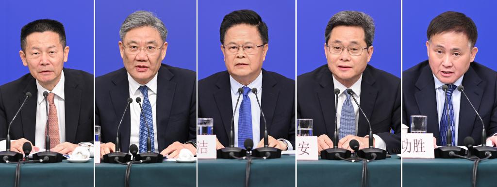 现场实录）十四届全国人大三次会议经济主题记者会(图1)