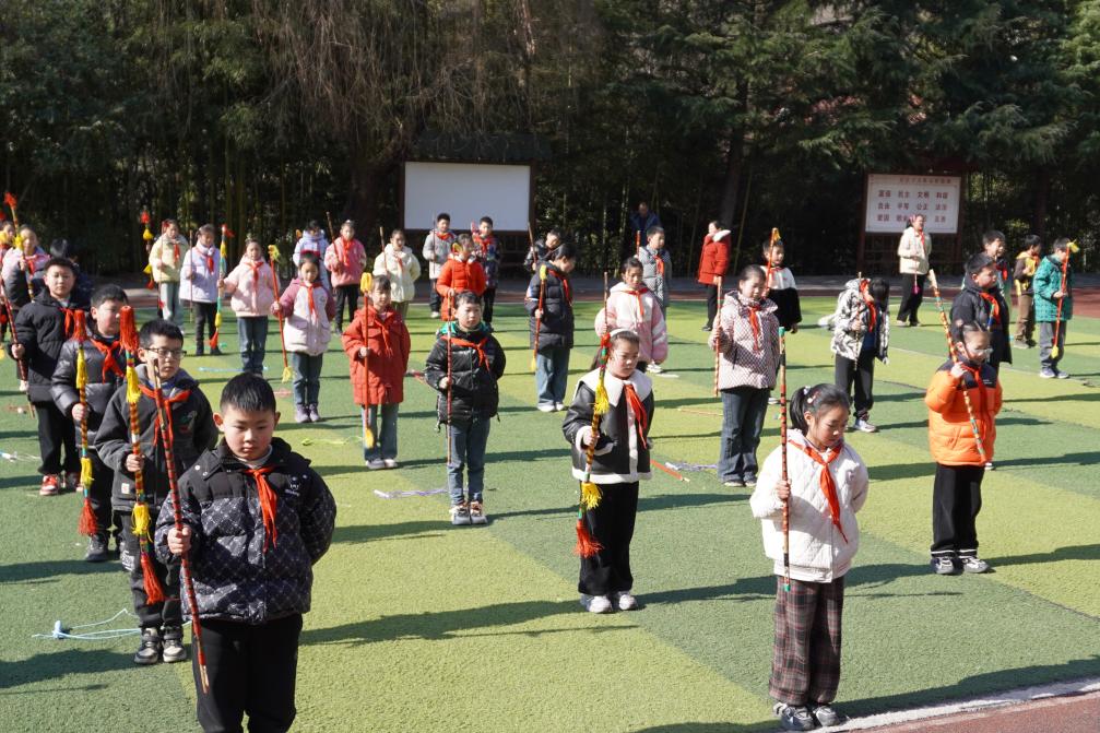 新学期新气象各地课堂呈现哪些新变化？(图4)