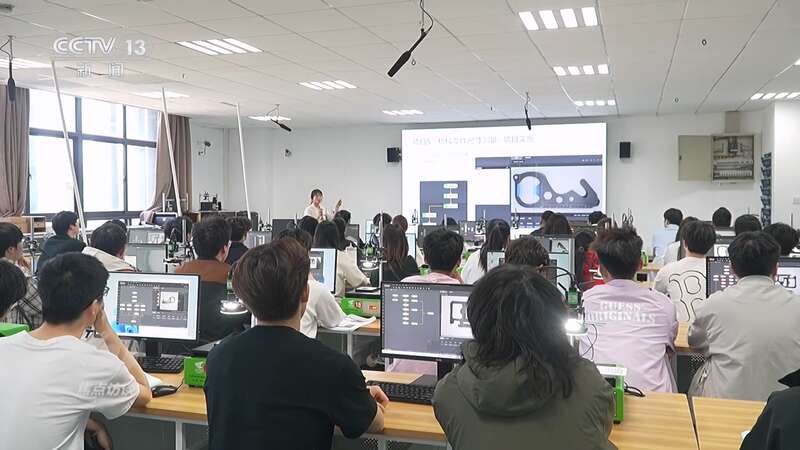 AI助手走进课堂 推进人工智能与教育融合创新(图4)