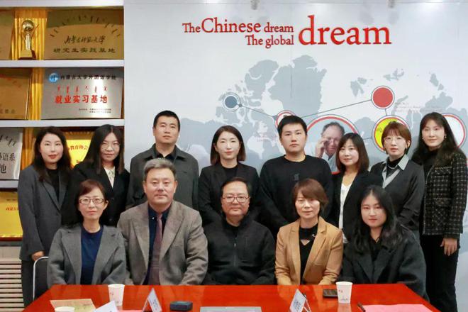 打造“AI+教育”智慧生态！小伦敦教育未来教室正式成立(图3)