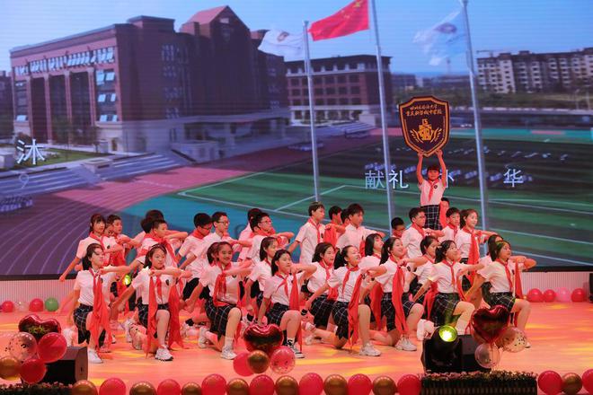 育见高新③西部科学城重庆高新区：打造“三化五全”新智慧美育共同体 构建美育新生态(图4)