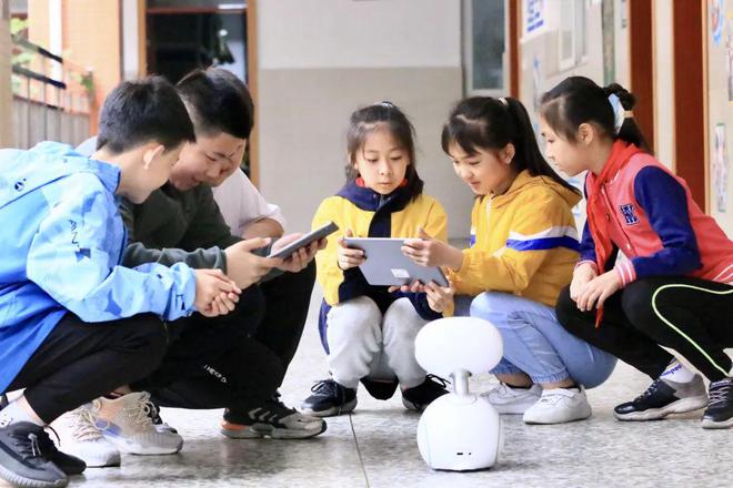 启动遴选！AI+教学来了！(图2)