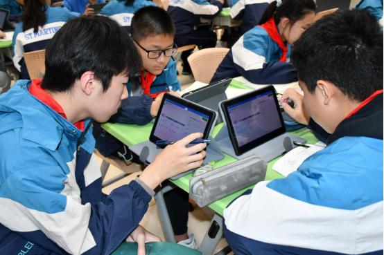 构建中国特色智慧教育生态的三重策略引领教育新时代(图1)