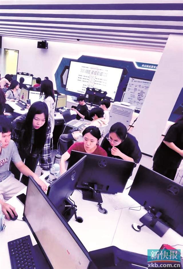 专科生如何向上突破？他们这样做(图4)