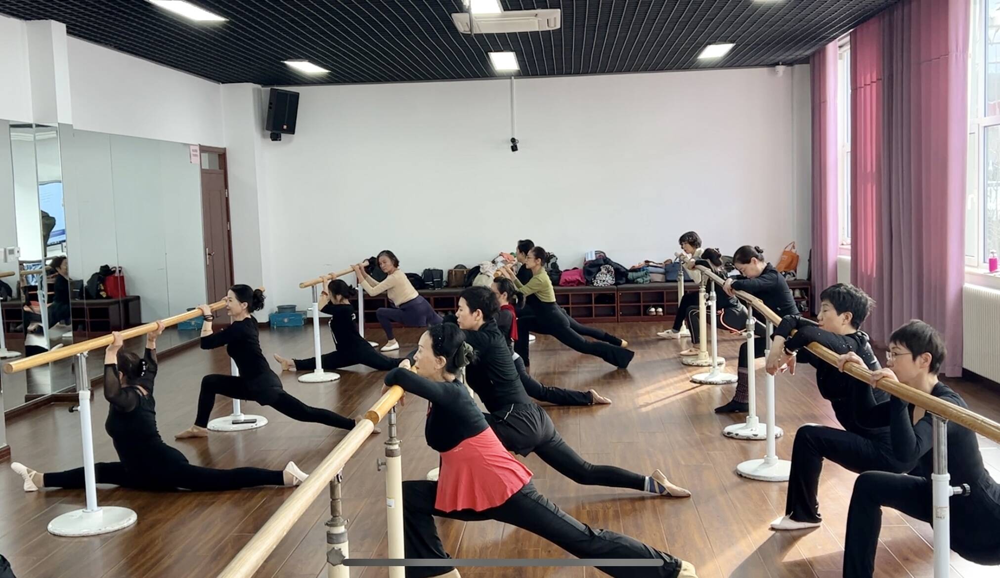 16个专业、156门课程 三万银发学子重返课堂(图3)