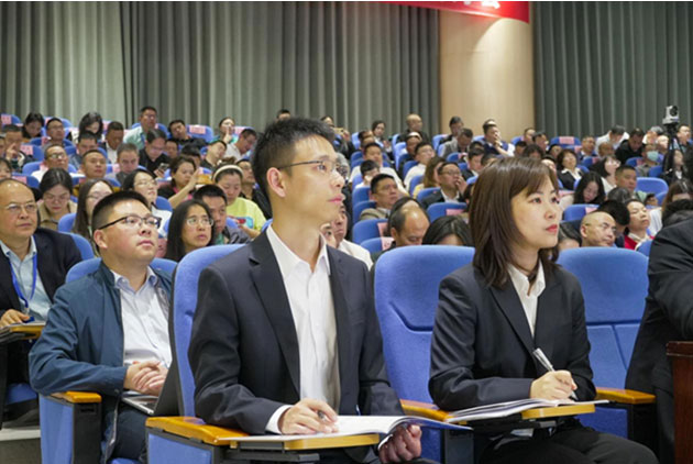 川渝教育界聚焦AI赋能 共探教学变革新路径(图3)