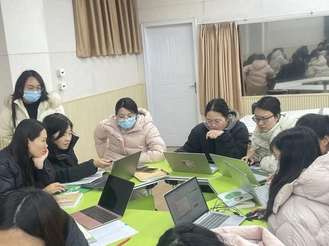 华师附属郑州高新区万科城小用AI赋能教学(图3)