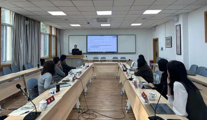 推动教师从适应数字化向引领数字化跨越——《教师学习报告》工作推进会在成都举行(图14)