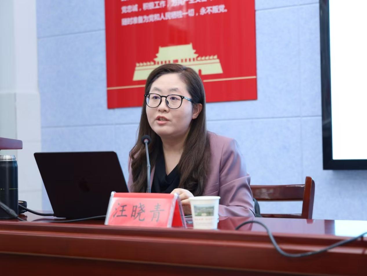 崇阳职校举办AI赋能“三教”改革专题培训会探索智慧教育新路径(图2)