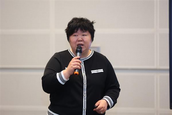 英特尔与合作伙伴共绘AI教育新蓝图 校企协同推动教育事业发展