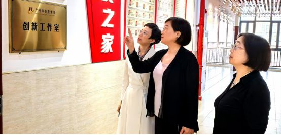 2025“中国梦·劳动美”系列报道①：智慧教学培养复合型精英人才(图1)