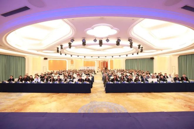 2025高校继续教育高质量发展专题研讨会于上海顺利召开(图17)