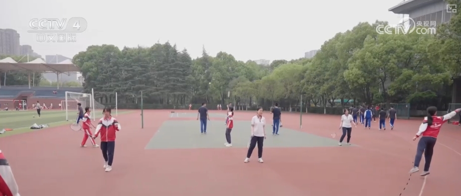 智慧化手段为高考保驾护航 暖心关爱为考生提供细致服务(图1)