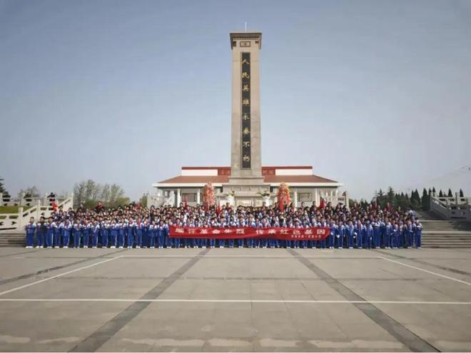 菏泽市第一实验小学：传承牡丹文化 弘扬牡丹精神(图4)